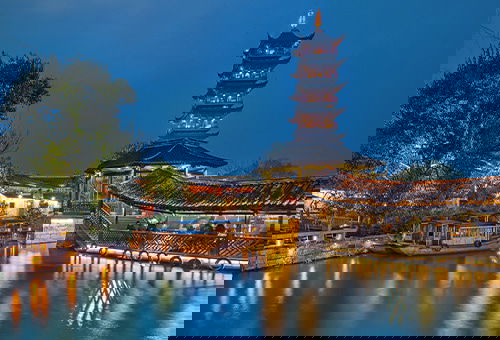 2c92808687151859018731cb272a5e7f